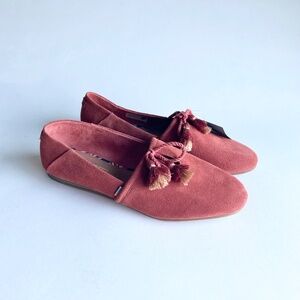New Tom’s Spice Suede Rubber Outsole Flats size 9.5